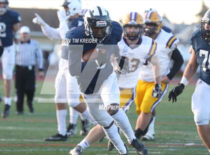 Thumbnail 3 in Scranton Prep vs. Wyomissing (PIAA AAA Quarterfinal) photogallery.