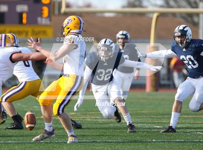 Thumbnail 2 in Scranton Prep vs. Wyomissing (PIAA AAA Quarterfinal) photogallery.