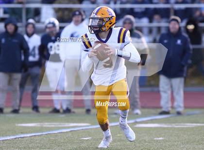 Thumbnail 3 in Scranton Prep vs. Wyomissing (PIAA AAA Quarterfinal) photogallery.