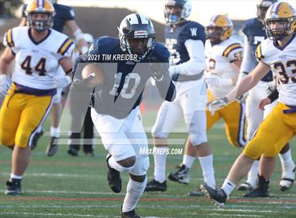 Thumbnail 1 in Scranton Prep vs. Wyomissing (PIAA AAA Quarterfinal) photogallery.