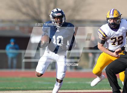Thumbnail 3 in Scranton Prep vs. Wyomissing (PIAA AAA Quarterfinal) photogallery.
