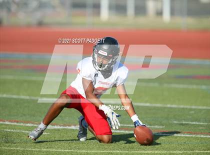 Thumbnail 3 in Etiwanda @ Great Oak photogallery.