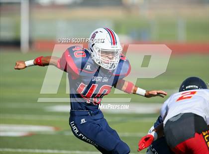 Thumbnail 2 in Etiwanda @ Great Oak photogallery.
