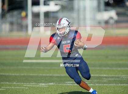 Thumbnail 3 in Etiwanda @ Great Oak photogallery.