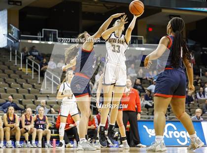 Thumbnail 2 in St. Henry vs Notre Dame (2023 9th Region Girls Basketball Tournament) photogallery.