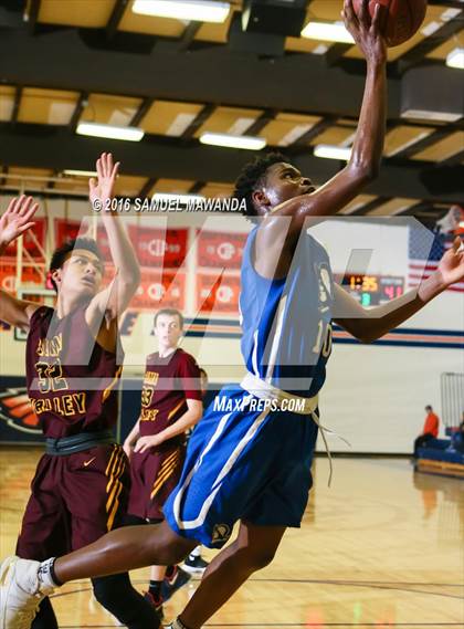 Thumbnail 2 in  El Camino Real vs Simi Valley (West Valley Thanksgiving Tip-Off Classic) photogallery.