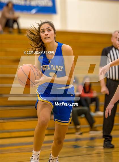 Thumbnail 2 in South Tahoe vs. Reno (Varsity Elite) photogallery.