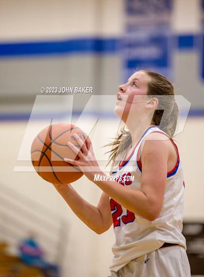 Thumbnail 3 in South Tahoe vs. Reno (Varsity Elite) photogallery.
