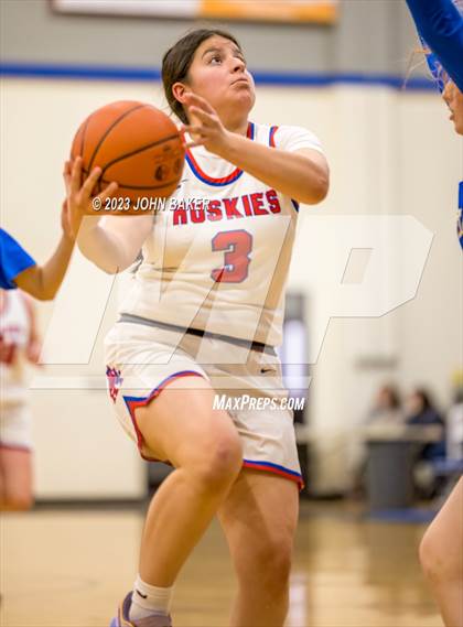 Thumbnail 3 in South Tahoe vs. Reno (Varsity Elite) photogallery.