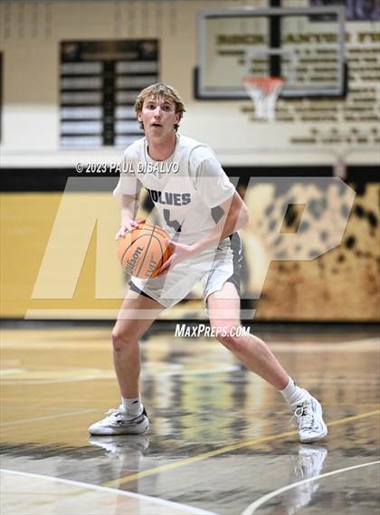 Thumbnail 2 in Chatfield vs. Grandview photogallery.
