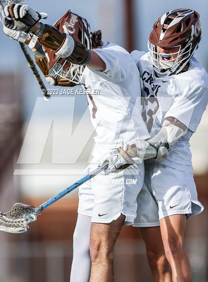 Thumbnail 2 in Chaminade @ Crespi photogallery.