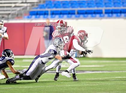 Thumbnail 1 in Greenwood vs. Pine Bluff (AAA 6A State Final) photogallery.