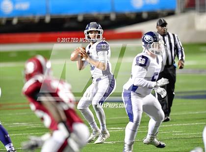 Thumbnail 2 in Greenwood vs. Pine Bluff (AAA 6A State Final) photogallery.