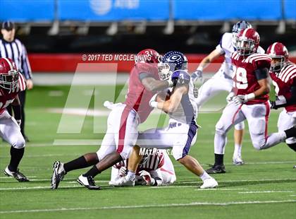 Thumbnail 1 in Greenwood vs. Pine Bluff (AAA 6A State Final) photogallery.