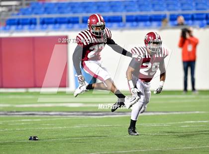 Thumbnail 2 in Greenwood vs. Pine Bluff (AAA 6A State Final) photogallery.