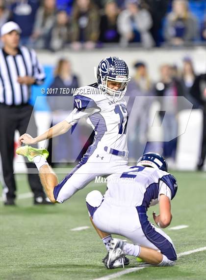 Thumbnail 3 in Greenwood vs. Pine Bluff (AAA 6A State Final) photogallery.