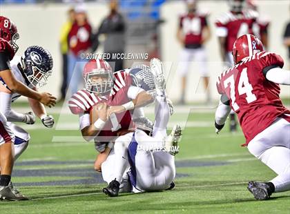 Thumbnail 1 in Greenwood vs. Pine Bluff (AAA 6A State Final) photogallery.