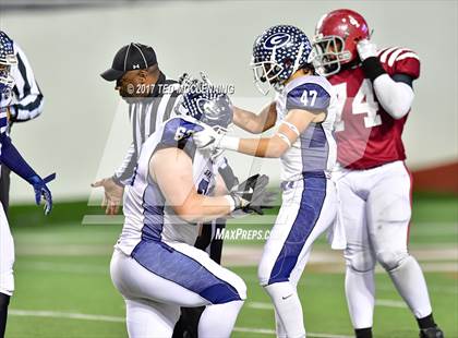 Thumbnail 2 in Greenwood vs. Pine Bluff (AAA 6A State Final) photogallery.