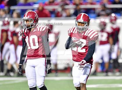 Thumbnail 1 in Greenwood vs. Pine Bluff (AAA 6A State Final) photogallery.