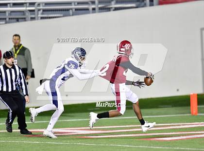 Thumbnail 1 in Greenwood vs. Pine Bluff (AAA 6A State Final) photogallery.