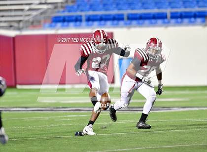 Thumbnail 3 in Greenwood vs. Pine Bluff (AAA 6A State Final) photogallery.