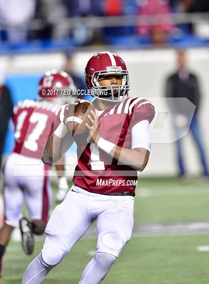 Thumbnail 1 in Greenwood vs. Pine Bluff (AAA 6A State Final) photogallery.