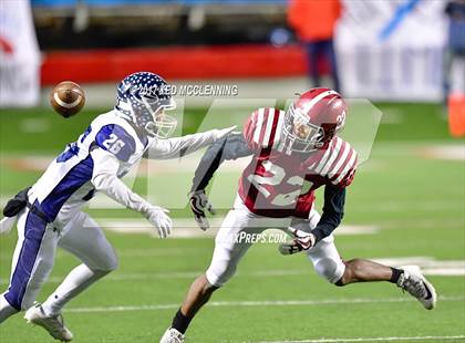 Thumbnail 3 in Greenwood vs. Pine Bluff (AAA 6A State Final) photogallery.