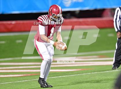 Thumbnail 2 in Greenwood vs. Pine Bluff (AAA 6A State Final) photogallery.