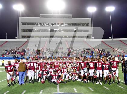 Thumbnail 2 in Greenwood vs. Pine Bluff (AAA 6A State Final) photogallery.