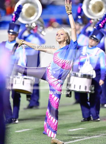 Thumbnail 3 in Greenwood vs. Pine Bluff (AAA 6A State Final) photogallery.