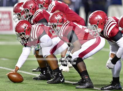 Thumbnail 3 in Greenwood vs. Pine Bluff (AAA 6A State Final) photogallery.