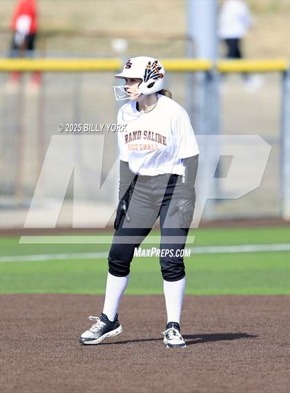 Thumbnail 3 in Grand Saline vs Wills Point photogallery.