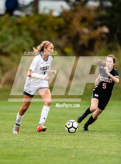 Thumbnail 2 in Needham @ Wellesley photogallery.