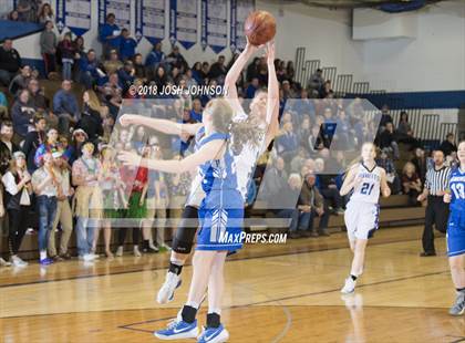Thumbnail 1 in St. Croix Falls vs. Cameron (WIAA D4 2nd Round Playoff) photogallery.