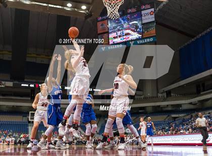 Thumbnail 1 in Wharton vs. Argyle (UIL 4A Semifinal Playoff) photogallery.