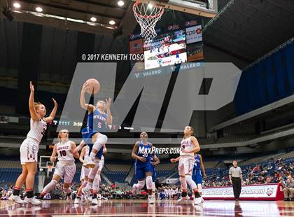 Thumbnail 3 in Wharton vs. Argyle (UIL 4A Semifinal Playoff) photogallery.