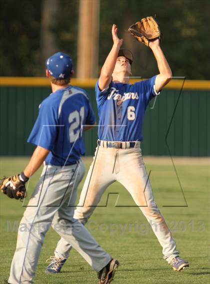 Thumbnail 2 in Andover @ Carroll (KSHSAA 5A Regional Playoff) photogallery.