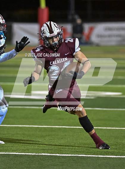 Thumbnail 3 in Davenport vs Calallen (UIL 4A Region 4 Area) photogallery.