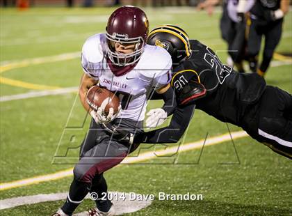 Thumbnail 3 in Ventura vs. Simi Valley (CIF SS Third Round Semifinal) photogallery.