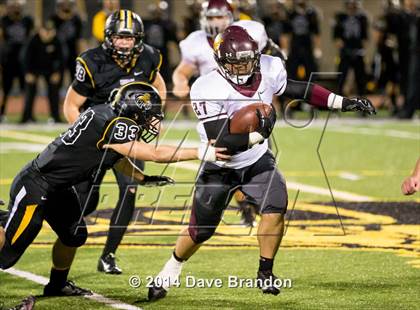 Thumbnail 1 in Ventura vs. Simi Valley (CIF SS Third Round Semifinal) photogallery.
