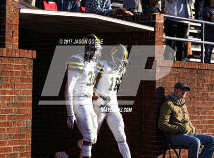 Thumbnail 1 in Notre Dame vs. Lausanne (TSSAA Division II Class AA Final) photogallery.
