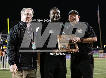 Thumbnail 2 in Notre Dame vs. Lausanne (TSSAA Division II Class AA Final) photogallery.