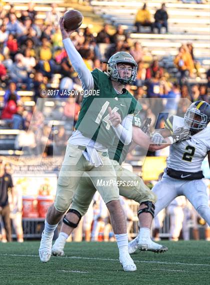 Thumbnail 1 in Notre Dame vs. Lausanne (TSSAA Division II Class AA Final) photogallery.