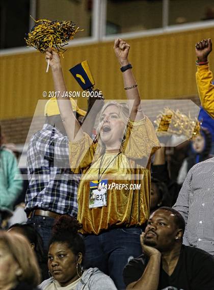 Thumbnail 3 in Notre Dame vs. Lausanne (TSSAA Division II Class AA Final) photogallery.
