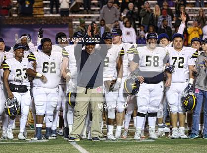 Thumbnail 2 in Notre Dame vs. Lausanne (TSSAA Division II Class AA Final) photogallery.