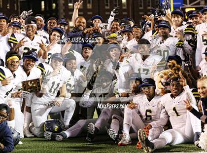 Thumbnail 1 in Notre Dame vs. Lausanne (TSSAA Division II Class AA Final) photogallery.