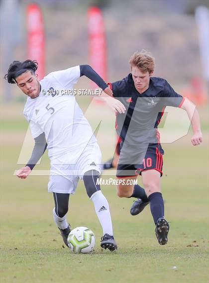 Thumbnail 2 in Brophy College Prep vs. St. John Bosco (Arizona Soccer Showcase) photogallery.