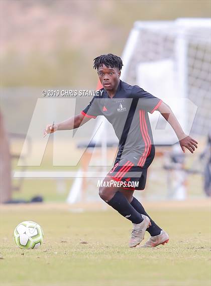 Thumbnail 2 in Brophy College Prep vs. St. John Bosco (Arizona Soccer Showcase) photogallery.