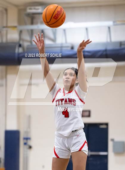 Thumbnail 2 in Antelope vs Monterey Trail (Trojan Toss Up) photogallery.