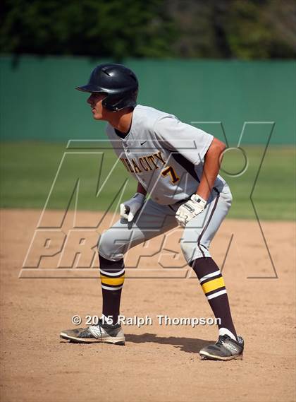 Thumbnail 1 in Yuba City vs. Elk Grove (Boras Classic North Bracket) photogallery.